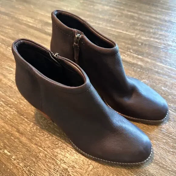 Women's Cole Haan Grand OS Ankle Boots Booties Dark Brown, Size 10 - Picture 2 of 10